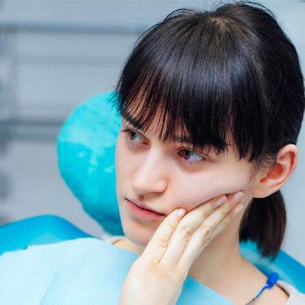 tooth extraction in Arlington